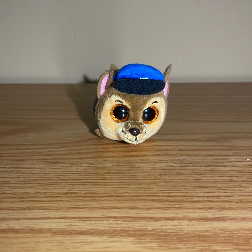 Mini paw patrol chase stuffed animal plushie